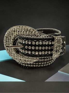 Y2K BTS 2742 Rhinestone Genuine Leather Black Western Belt Small 32-36.5 READ